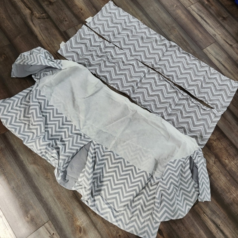 Crib skirt and 2 window valences